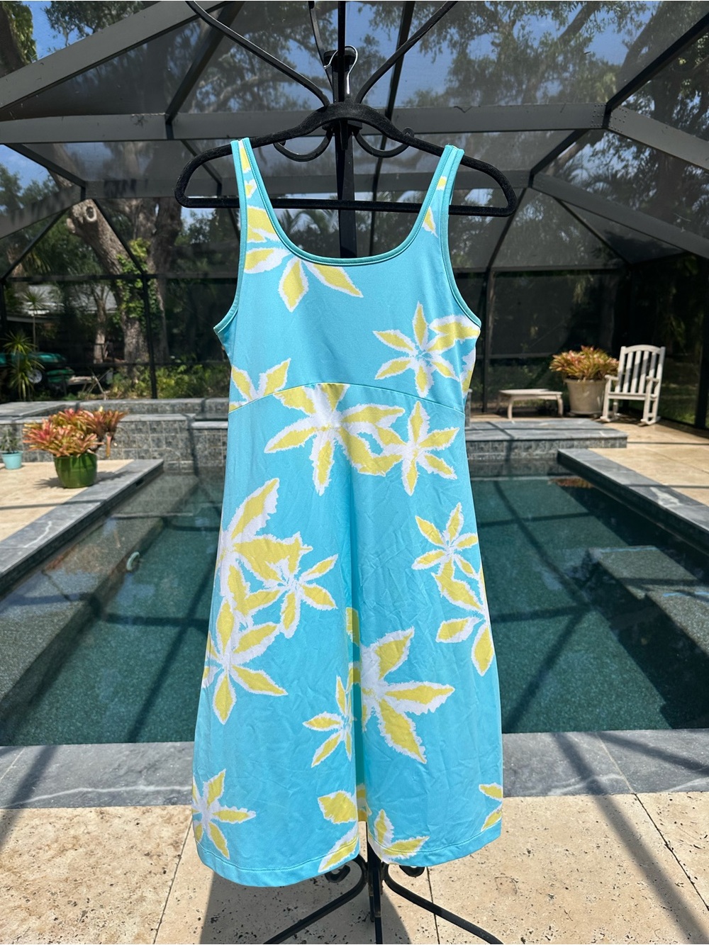 Columbia PFG Sleeveless Large Print Floral Aqua Yellow & White Dress - Size MED